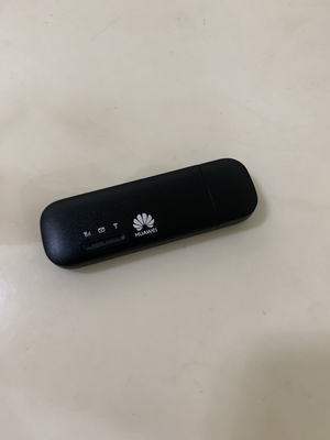 USB-interface type Ontsloten Huawei E8372h-608 Wingle LTE 4G-modem voor snel internet